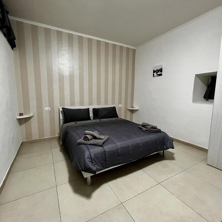 Centro Storico Napoli Suite Exterior foto